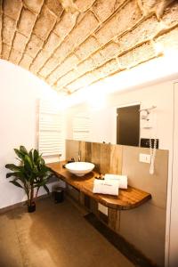 Photo de la galerie de l'établissement Luna Federiciana Luxury Room & Spa, à Altamura