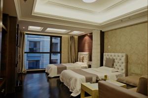 Tempat tidur dalam kamar di Ring Service Apartment 798 Art Zone
