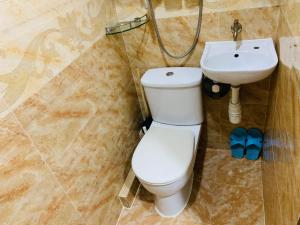 Koupelna v ubytování Sleep Inn