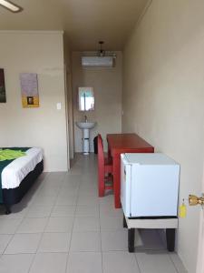 Transit Motel客房内的一张或多张床位