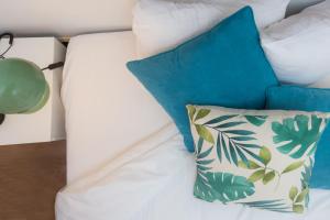 Postel nebo postele na pokoji v ubytování Stay U-nique Apartments Sicília