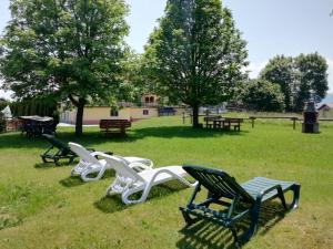 Vonkajšia záhrada v ubytovaní Residence Capriolo