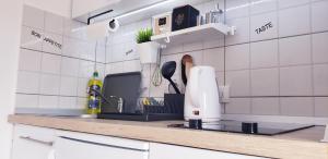 Dapur atau dapur kecil di Studio apartman ENJOY Divčibare