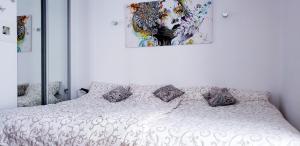 Katil atau katil-katil dalam bilik di Studio apartman ENJOY Divčibare