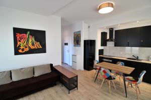 Kuchyňa alebo kuchynka v ubytovaní Kościuszki 130 C TectumApartments