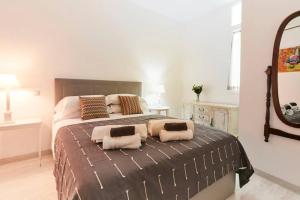 Zdjęcie z galerii obiektu Original y coqueto apartamento junto a Plaza Mayor w Madrycie