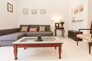 Zdjęcie z galerii obiektu Original y coqueto apartamento junto a Plaza Mayor w Madrycie