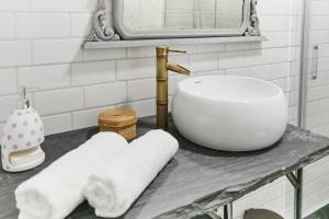Zdjęcie z galerii obiektu Original y coqueto apartamento junto a Plaza Mayor w Madrycie