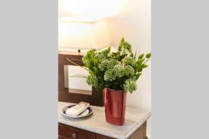 Zdjęcie z galerii obiektu Original y coqueto apartamento junto a Plaza Mayor w Madrycie