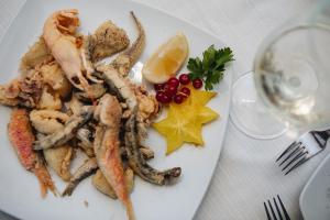 酒店内部或周边提供的食物