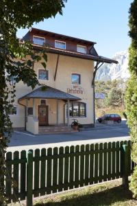 Imagen de la galería de Hotel Garni Gletschertor, en Ötztal-Bahnhof