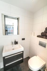 Ванная комната в 2 Houseboat Suites Amsterdam Prinsengracht