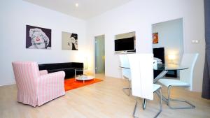 A television and/or entertainment centre at Vienna Residence, Alsergrund - AKH