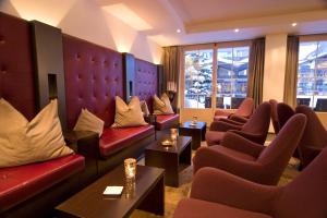 Posezení v ubytování Le Mirabeau Resort & Spa