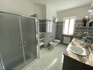 Koupelna v ubytování B&B Il Moai