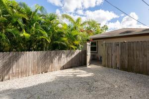 Gallery image of Home by Beach 3 - Delnor-Wiggins in Naples