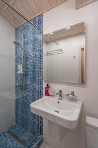 Bathroom sa GVC 3-room 422 New Gudauri
