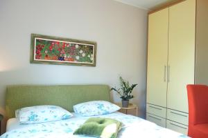 Postel nebo postele na pokoji v ubytování Villa Quantum Beograd