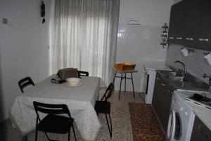 Η κουζίνα ή μικρή κουζίνα στο Villa Carmela Capotosto