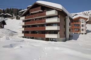 Alpenhaus Bettmeralp v zimě