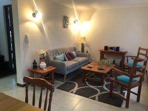 Posezení v ubytování Arriendo casa en Pucón, Condominio Los Robles II