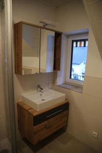 Kúpeľňa v ubytovaní Apartments Marie B + 37 fotografií