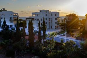 Gallery image of Ifestos Kings Resort Appartment in Paphos City