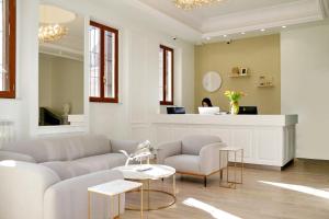 Gallery image of Casa Santa Sofia in Rome