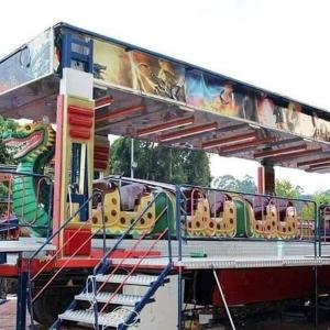 a trolly bus with a colorful at Homestay AlFaruqi Gambang 1 in Gambang