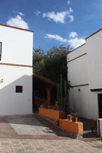 Gallery image of LAS ALAMEDAS Departamentos céntricos con estacionamiento privado in Guanajuato