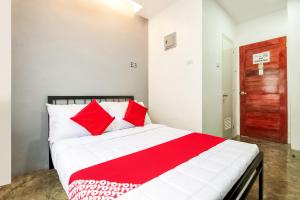 Katil atau katil-katil dalam bilik di Super OYO 495 The Pocket Hotel