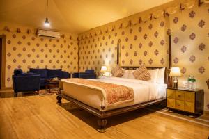 Katil atau katil-katil dalam bilik di Ananta Spa & Resort, Pushkar