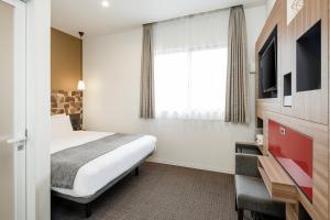 TV a/nebo společenská místnost v ubytování M's Hotel Sanjo Wakoku