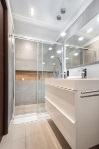 Kúpeľňa v ubytovaní InPoint Spacious Apartments near Main Square & Kazimierz District