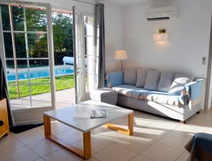 Posezení v ubytování Lagrange Vacances - Le Clos Savornin