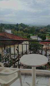 Balkón nebo terasa v ubytování Ξενοδοχείο "Ηραία"