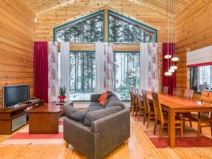 Posezení v ubytování Holiday Home Villa salix by Interhome