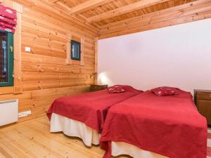 Postel nebo postele na pokoji v ubytování Holiday Home Villa salix by Interhome
