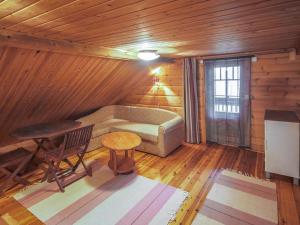Posezení v ubytování Holiday Home Niinimökki by Interhome