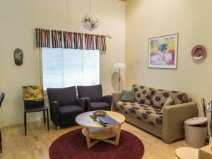 Χώρος καθιστικού στο Holiday Home Ylläskumpu 3 - sivakka by Interhome
