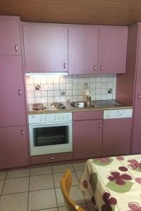 Köök või kööginurk majutusasutuses Apartment Bergglück by Interhome