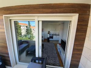 Fotografie z fotogalerie ubytování AS Apartments Rafailovici v destinaci Rafailovići