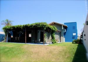Gallery image of Casa para temporada com 3 suítes com ar condicionado in Bonito