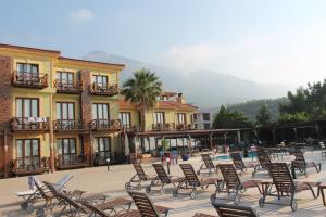 Photo de la galerie de l'établissement Bella View Art Boutique Hotel, à Kyrenia