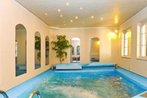 Bazén v ubytování Hotel Purucker nebo v jeho okolí