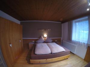 Postel nebo postele na pokoji v ubytování Haus Weitenstich