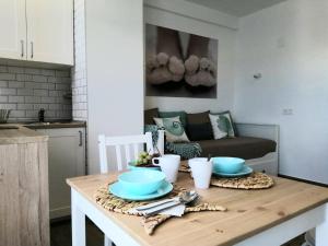 A kitchen or kitchenette at Estudio Pies de Arena