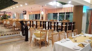 
Un restaurante o sitio para comer en Hotel Los Cocos Chetumal
