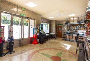 Hotel Canaima Bruma 1,5 k Caminoにあるキッチンまたは簡易キッチン