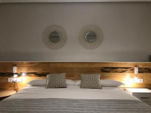 A bed or beds in a room at Apartamento Abuelo Mayorga